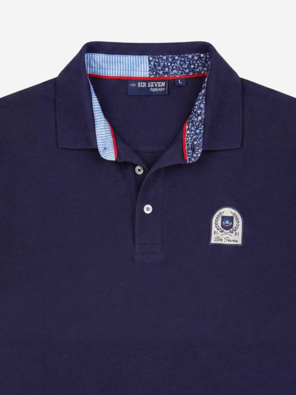 Polo brodé à manches courtes et intérieur de col contrasté - Bleu marine