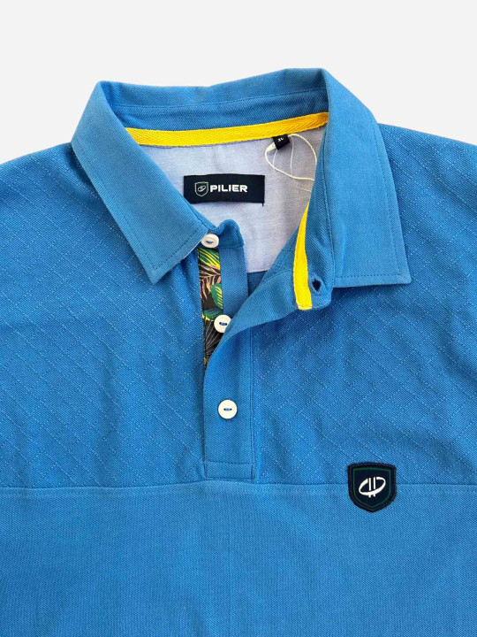 Polo grandes tailles à empiècements effet damassé et motif tropical – Bleu azur