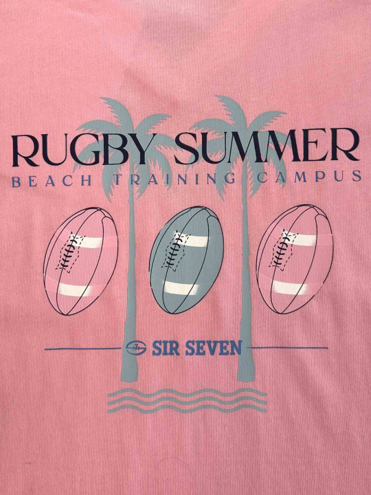 T-shirt col V « Rugby Summer » à manches courtes – Rose